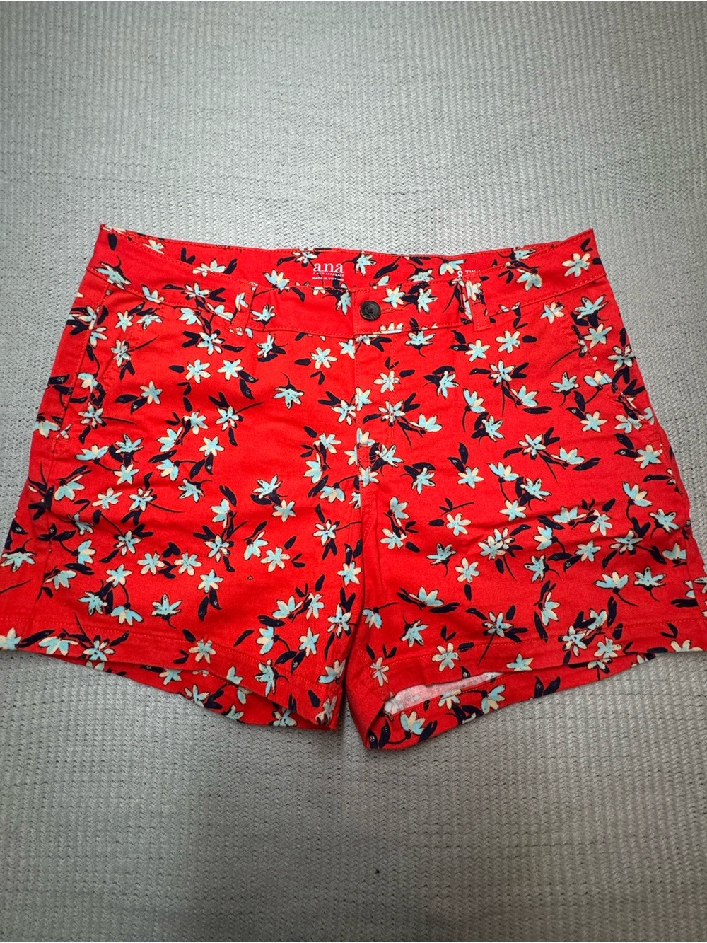 a.n.a Red Floral Print Women's Jean Shorts